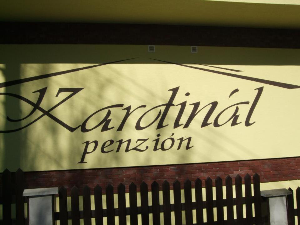 Penzion Kardinal Velke Uherce Exterior foto